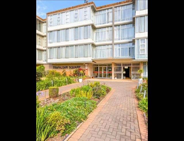 2 BEDROOM APARTMENT FOR SALE IN FLORIDA PARK
